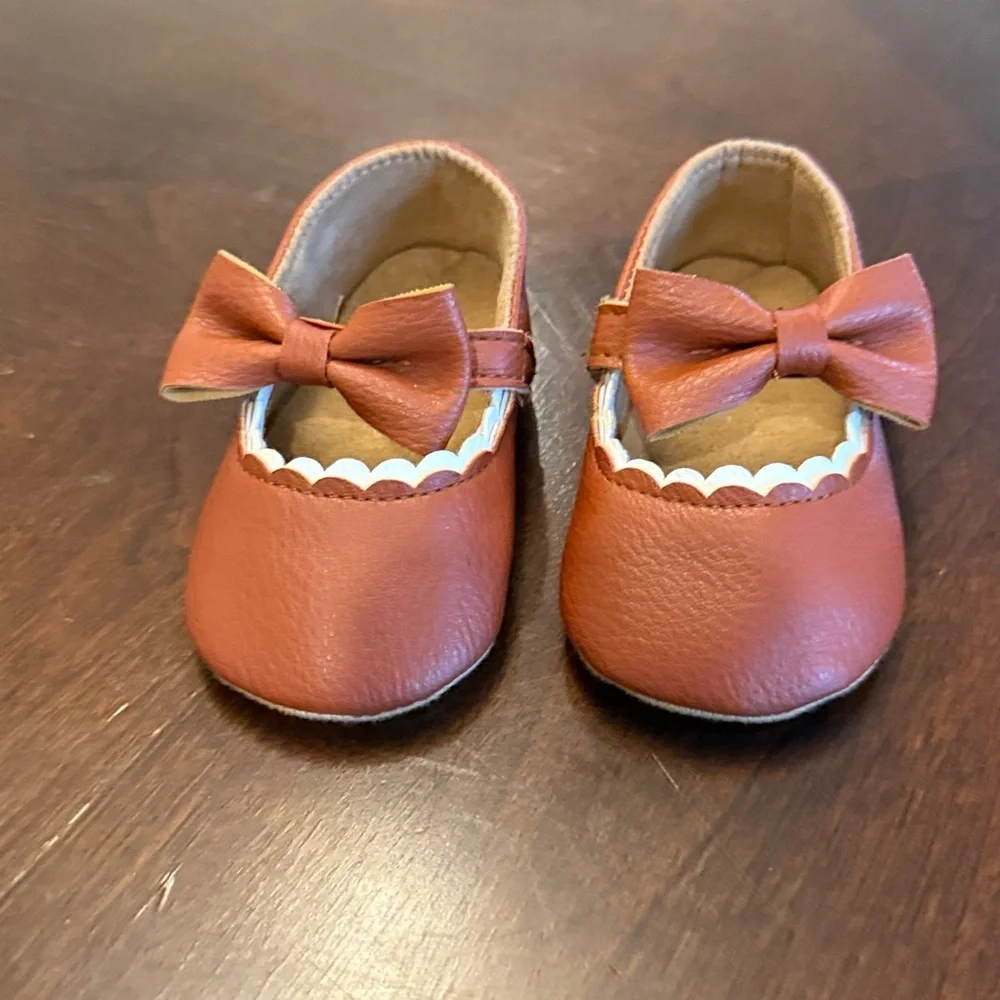 Not Rated Baby Shoes - Brown Bow and Blue Floral
